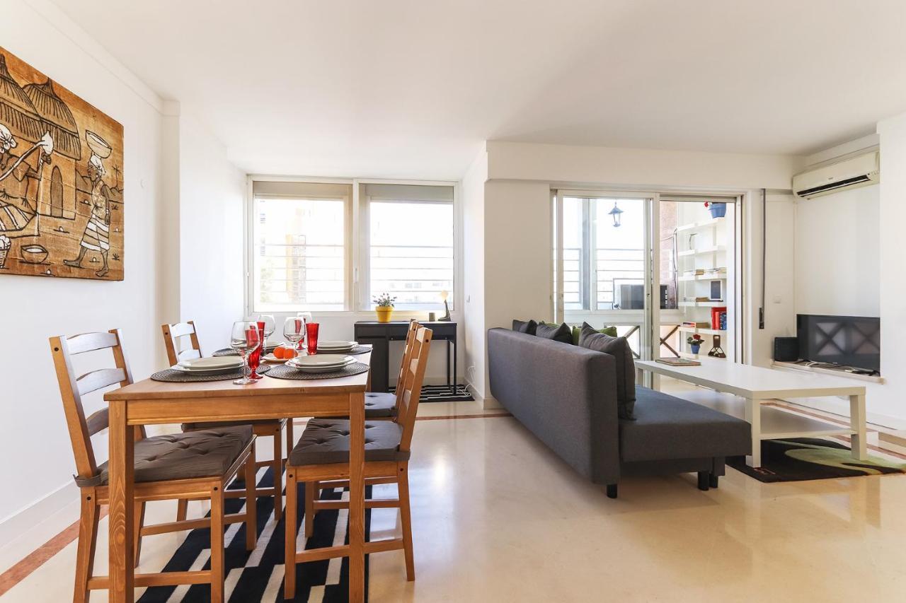 Lisbon Flower 360º - Your Lovely Flat With Pool And Parking Exteriér fotografie